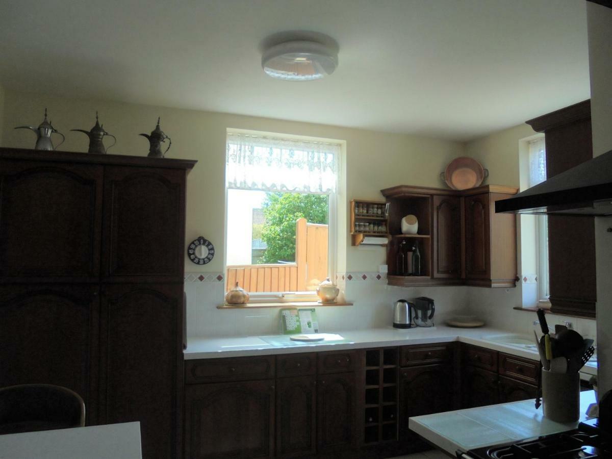 Kelvin Side Villa อีสต์บอร์น ภายนอก รูปภาพ